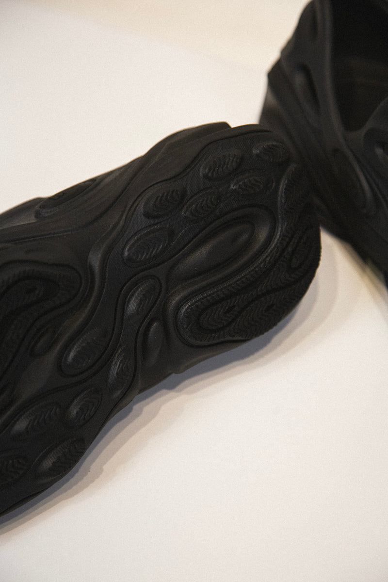 Hydro Next Gen Moc S Triple Black