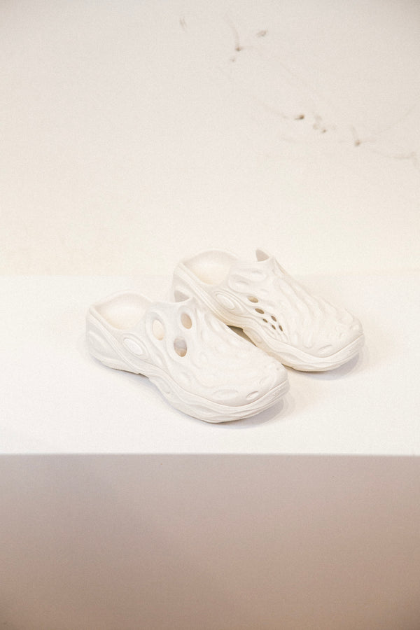 Hydro Next Gen Mule Triple White
