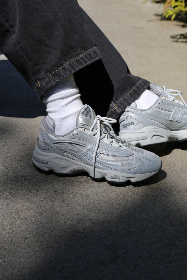 1000 Tech Explosion "Grey"