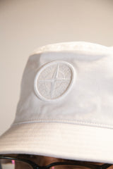 Compass-Appliqué Bucket Hat White