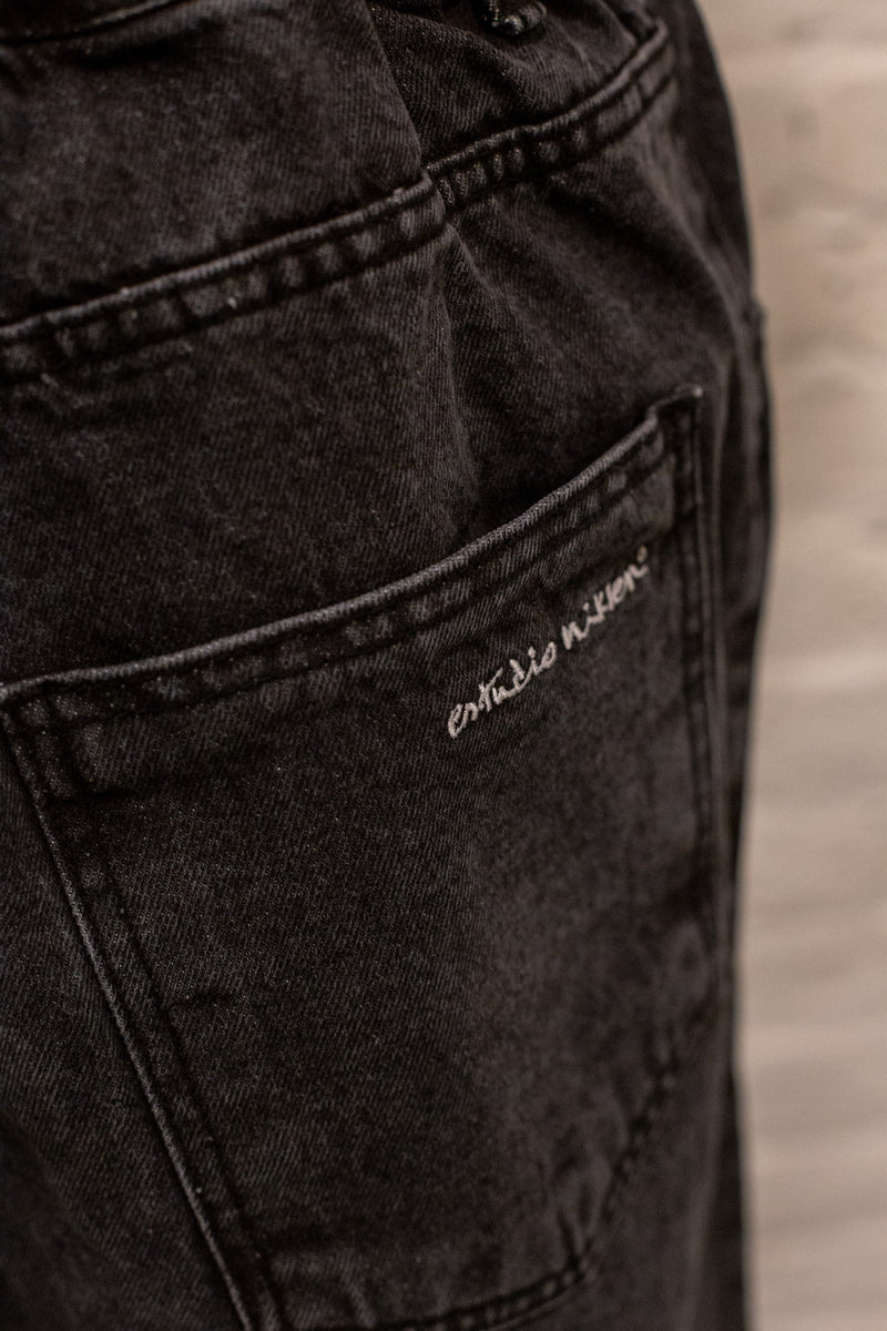 Pintuck Balloon Jeans Black Denim
