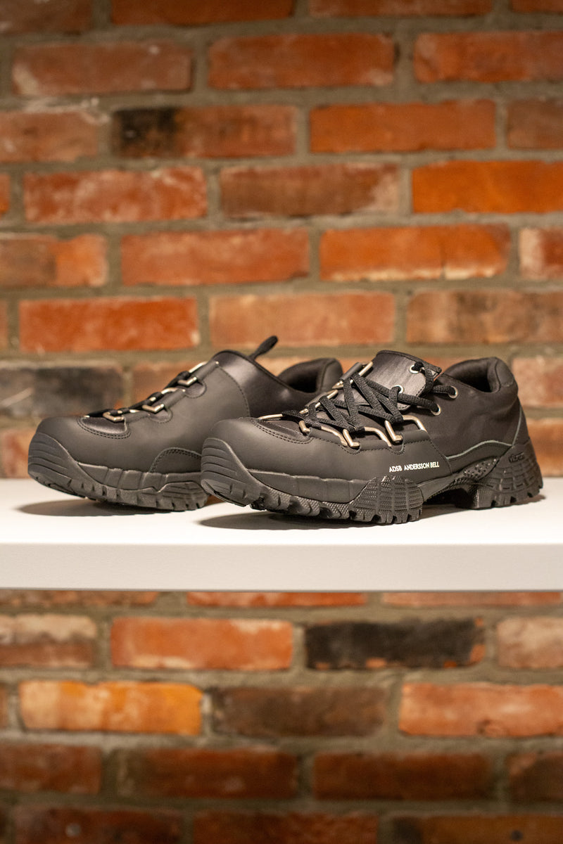 Diagonale Trainer Black