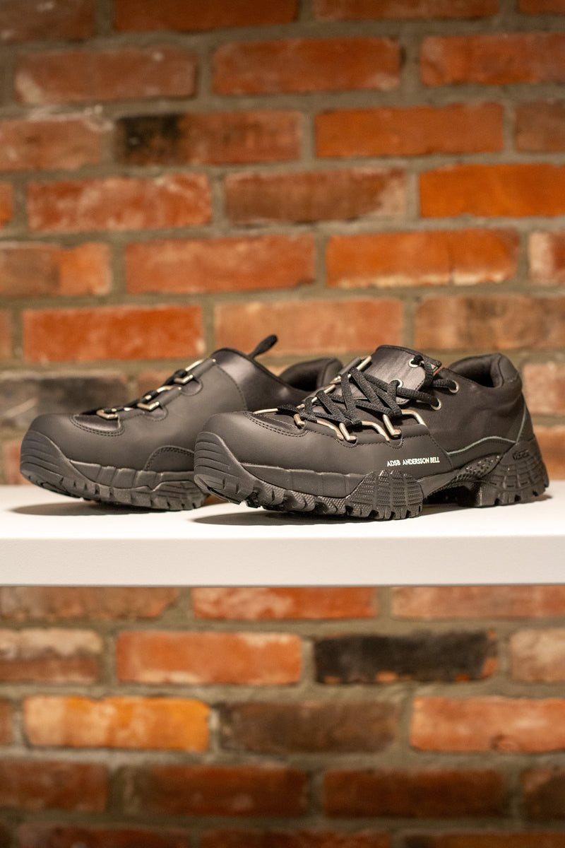Diagonale Trainer Black