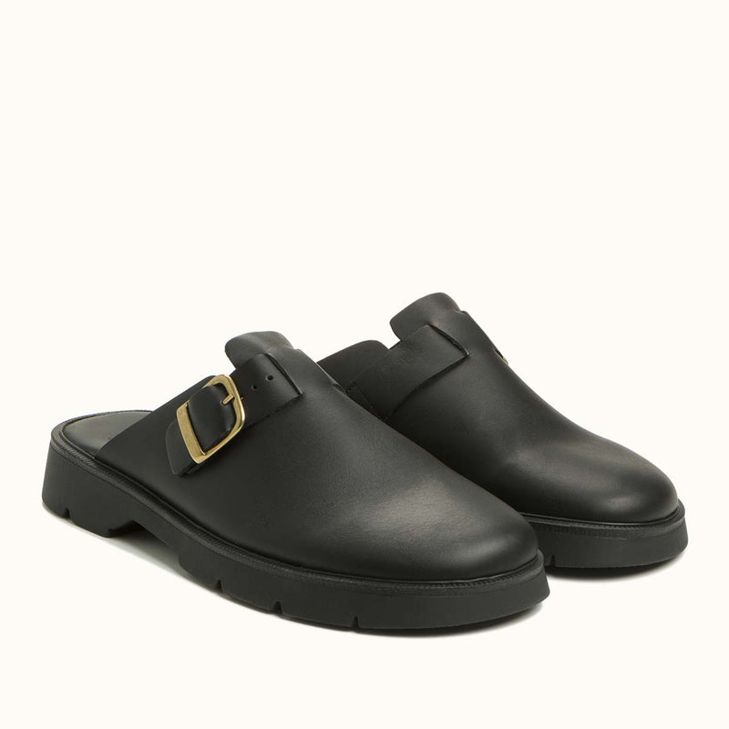 Pacha Mule Black Leather