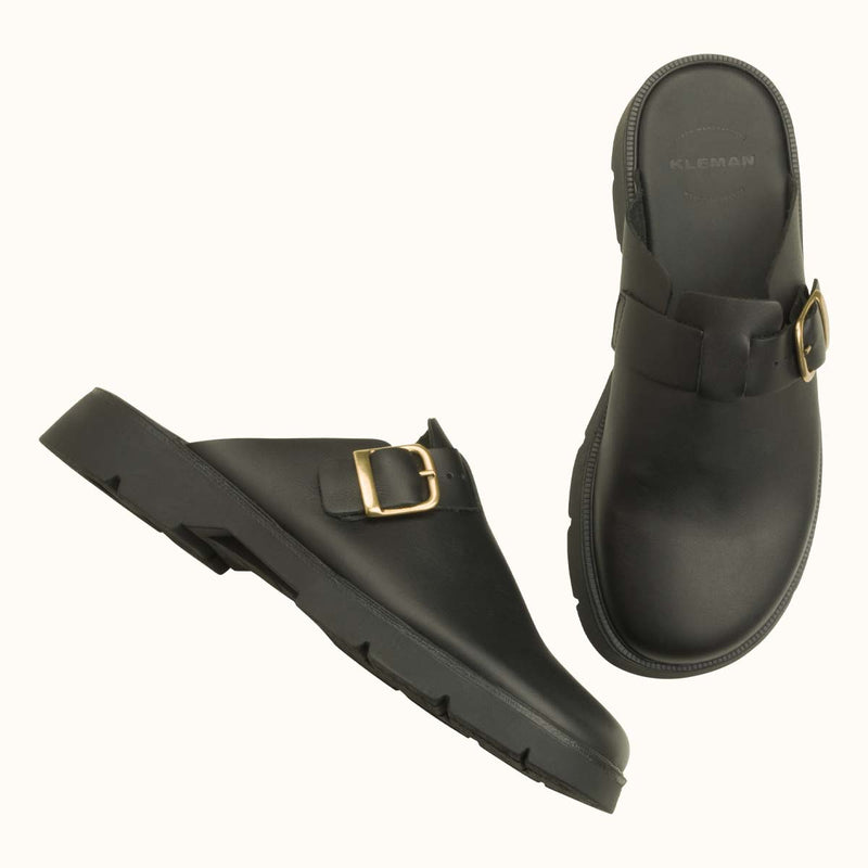 Pacha Mule Black Leather