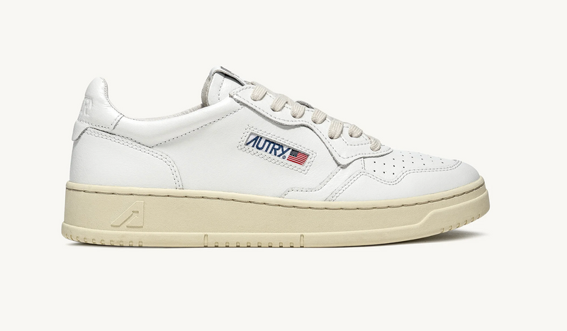 Medalist Low Sneakers in White Leather