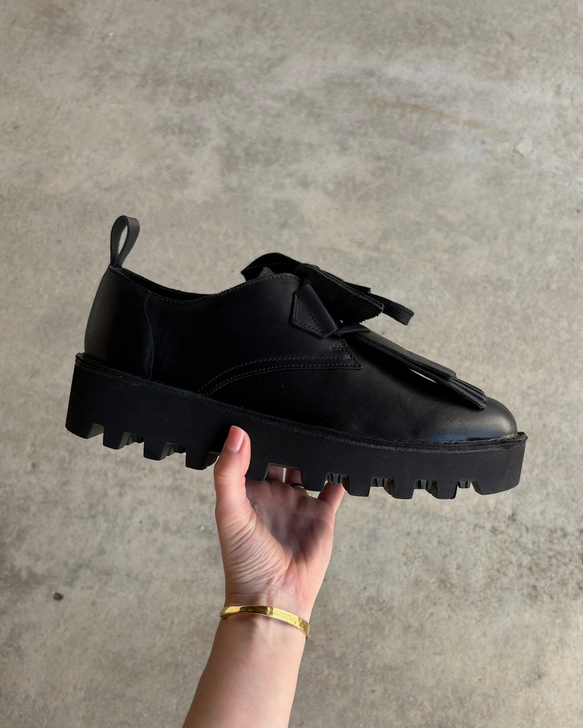 Desert Khan Black Smooth Leather – Four Horsemen Shop