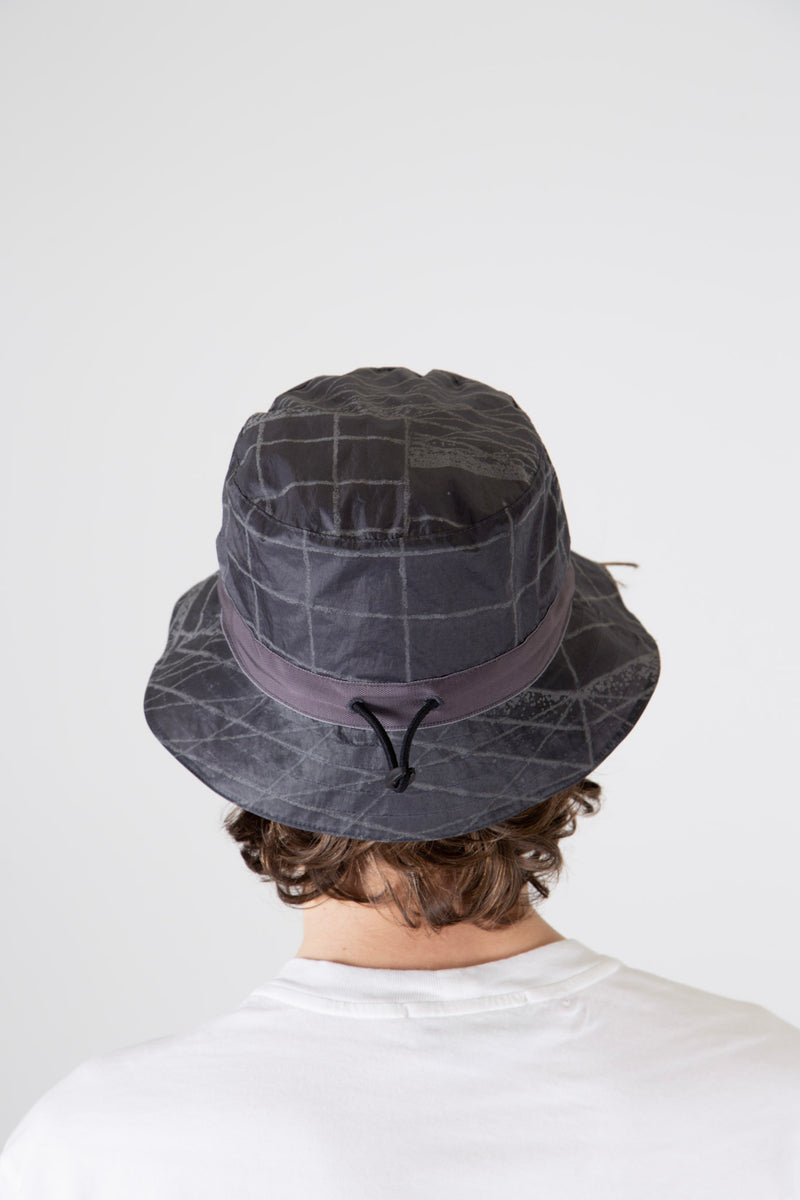 Packable Bucket Hat Reflective Grid