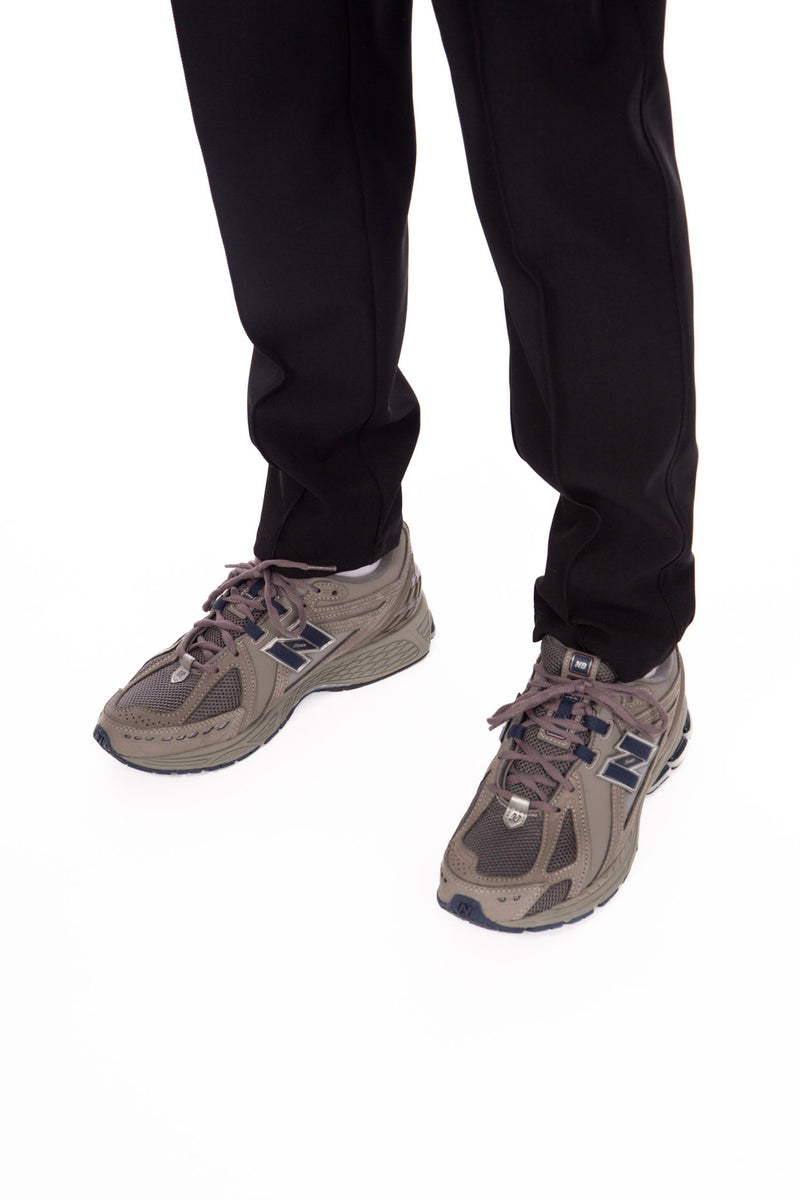 W.U. Pant Black