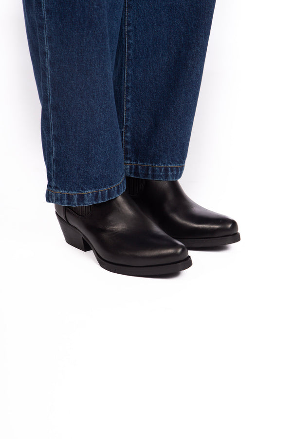 Cuban Boot Black